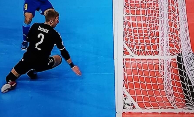 Vì sao VAR từ chối bàn thắng của futsal Việt Nam?