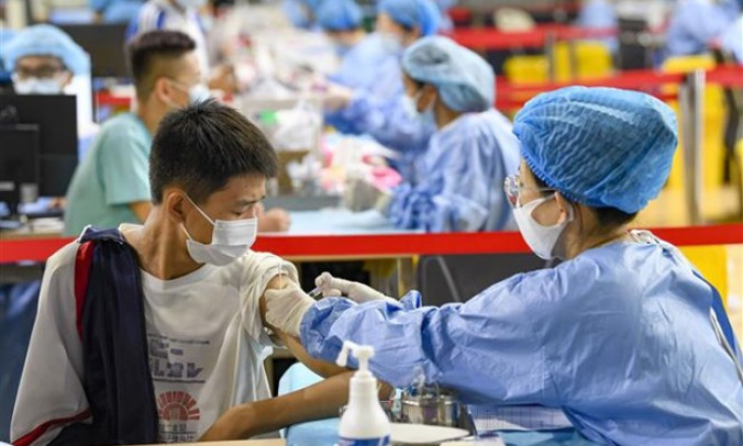 Chuyên gia Hong Kong: Chỉ nên tiêm 1 mũi vaccine cho thanh thiếu niên