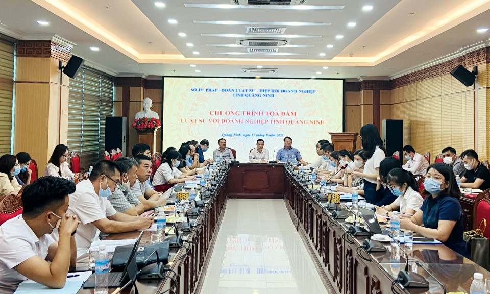 Tọa đàm kết nối luật sư với doanh nghiệp