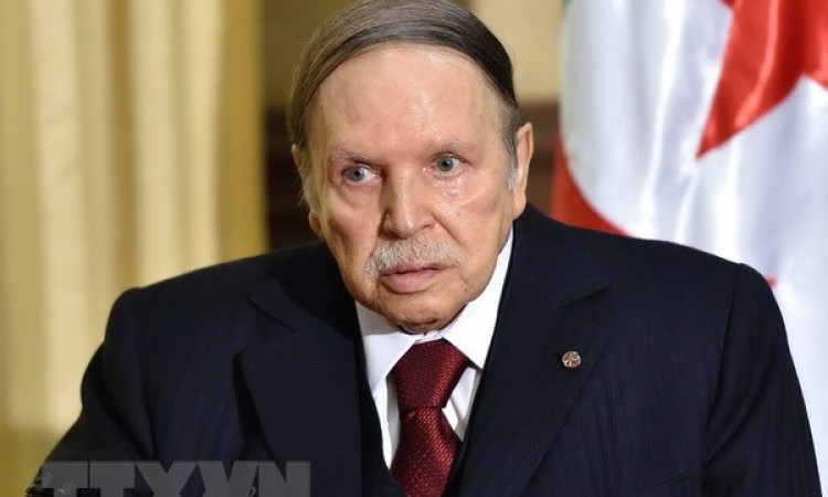 Cựu Tổng thống Algeria Abdelaziz Bouteflika qua đời
