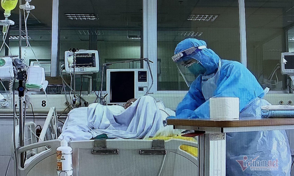 Làm gì khi mất ngủ, đau đầu, nóng rát ngực dù đã khỏi Covid-19?