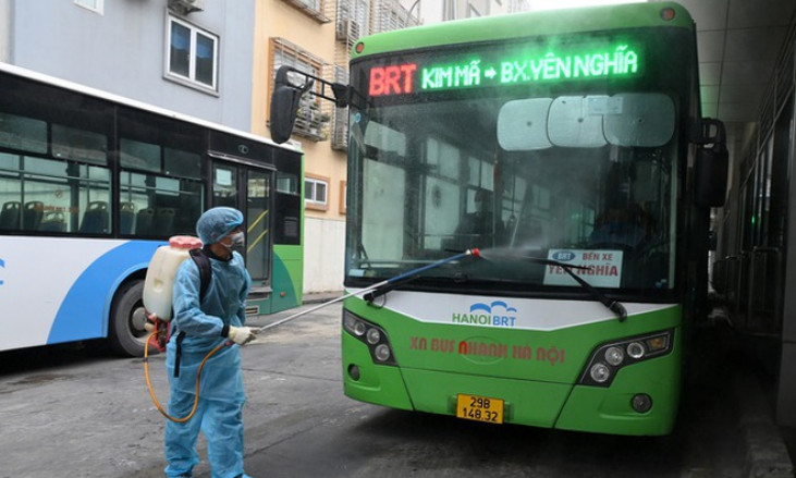 Hà Nội dự kiến áp dụng "thẻ xanh, thẻ vàng Covid" khi đi xe buýt từ 21/9