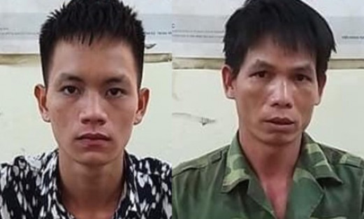 Hai cha con đánh công an
