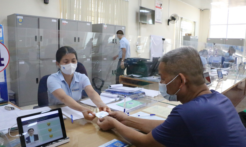 Người dân, doanh nghiệp là thước đo chất lượng phục vụ