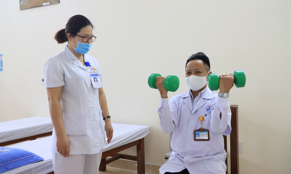Phục hồi chức năng cho người bệnh
