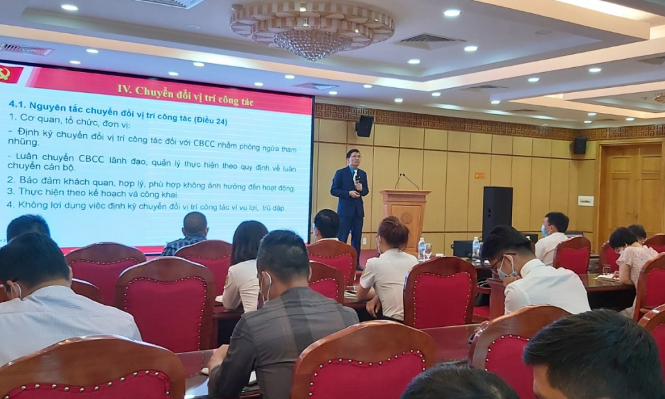 Tuyên truyền Luật Phòng, chống tham nhũng và Huấn luyện ATVSLĐ