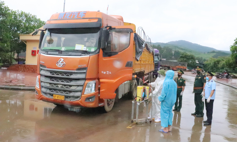 Tăng cường thu hút doanh nghiệp xuất nhập khẩu