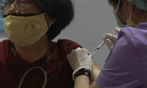 Thái Lan tiêm vaccine COVID-19 dưới da nhằm tăng cường hệ miễn dịch