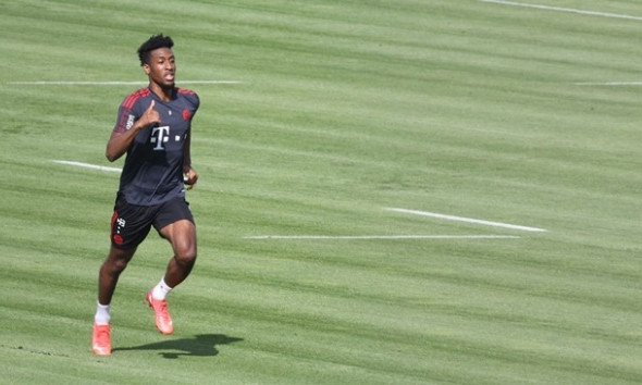 Bayern đón tin vui từ cơn lốc đường biên