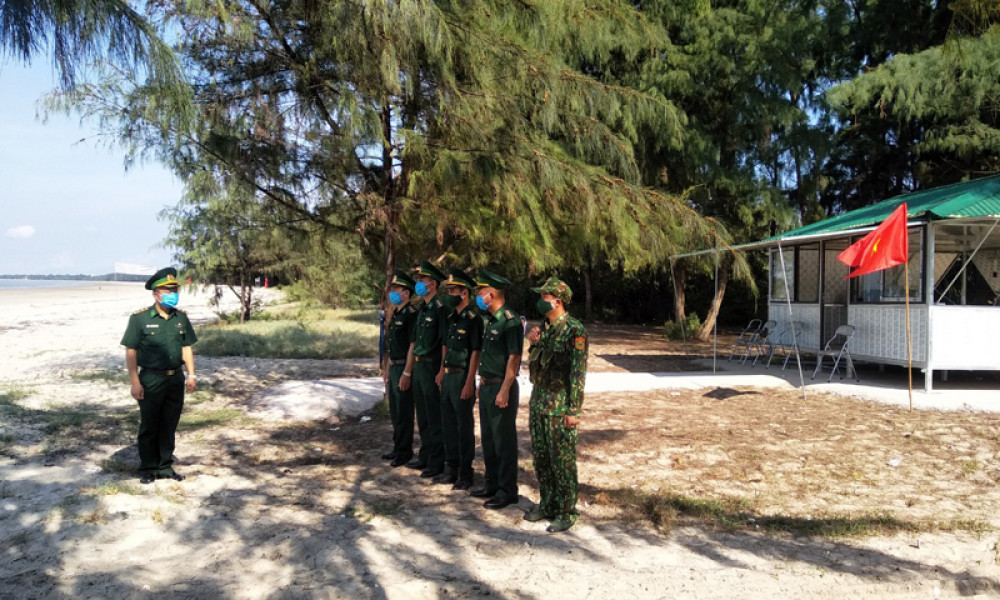 Người đồn trưởng gương mẫu, trách nhiệm