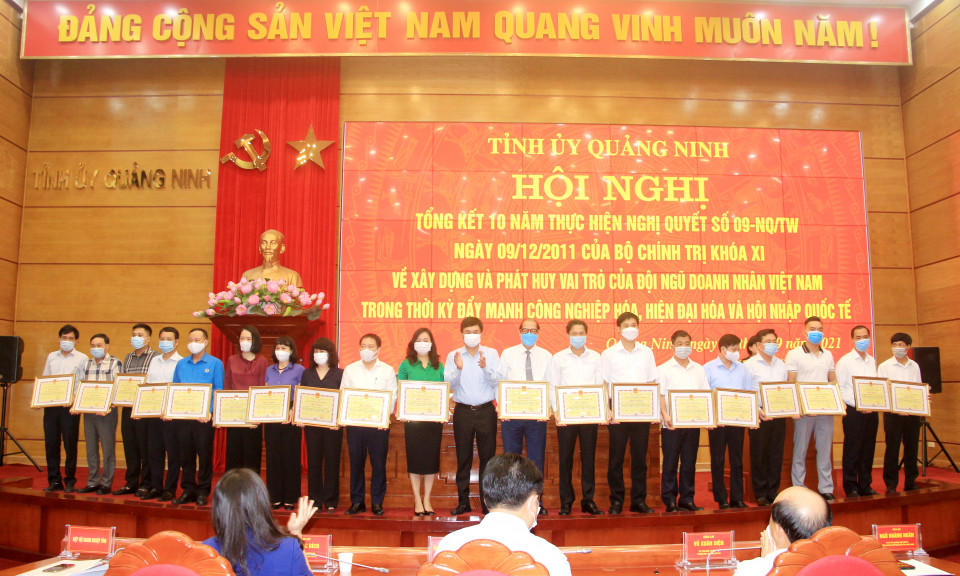 Tổng kết 10 năm thực hiện Nghị quyết số 09-NQ/TW của Bộ Chính trị