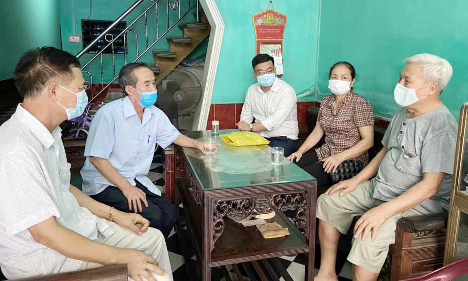 Phong trào thi đua “Tuổi cao - Gương sáng”