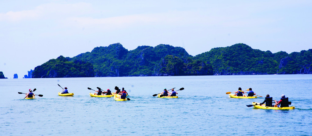 Tourists go kayaking in this area.