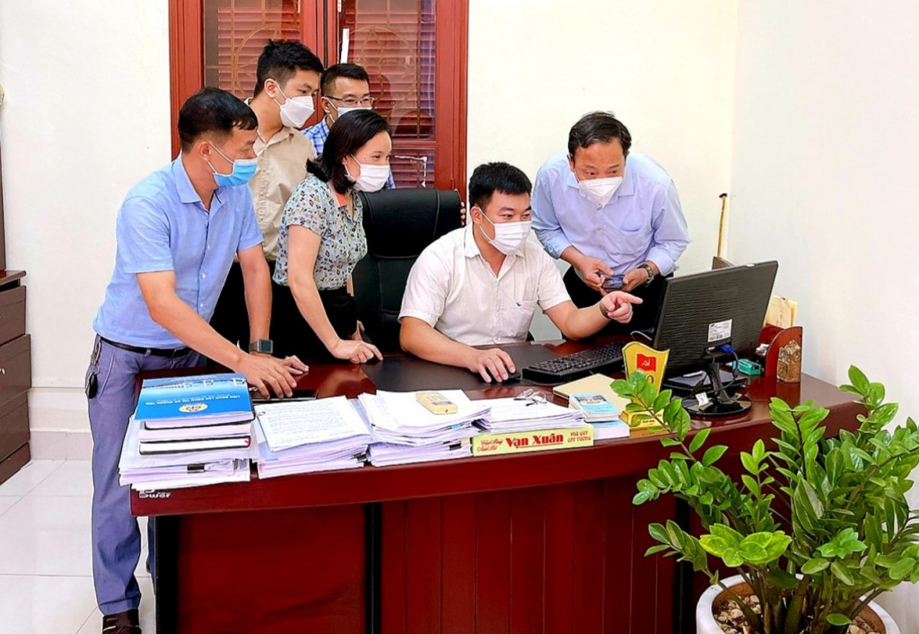 Thành viên BCĐ 35 hướng dẫn cách đấu tranh trên không gian mạng cho các Cộng tác viên 35