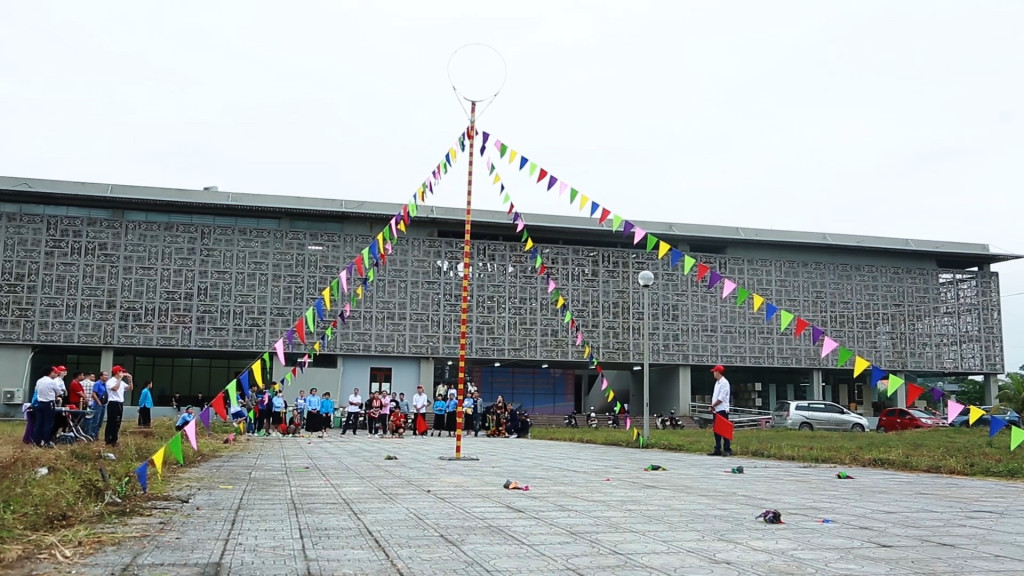 Thi đấu ném còn tại Hội thi thể thao các dân tộc thiểu số tỉnh Quảng Ninh năm 2020