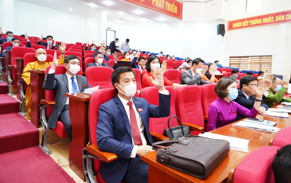 Kỳ họp thứ IV HĐND thành phố Uông Bí Uông Bí khoá XX, nhiệm kỳ 2021 - 2026 đã đạt được các nội dung dề ra với sự thống nhất cao của các đại biểu.