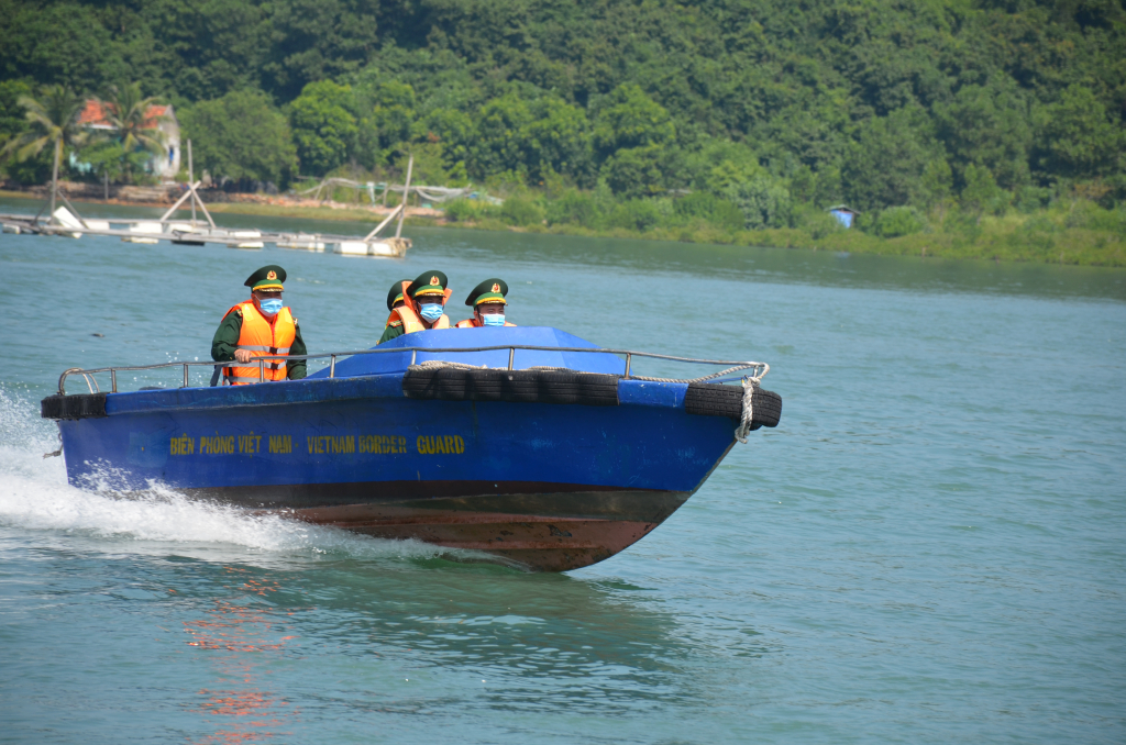 CBCS Đồn BP Ngọc Vừng tuần tra, kiểm soát vùng biển, đảo đơn vị phụ trách quản lý, bảo vệ.