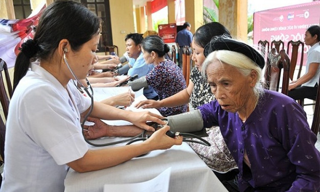 Chăm lo toàn diện cho người cao tuổi