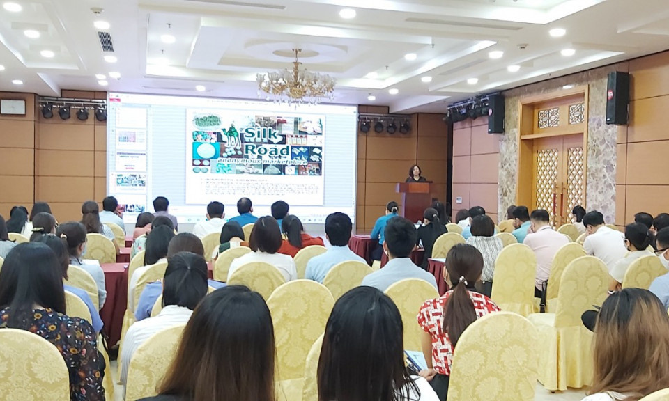 Công đoàn viên chức tỉnh tuyên truyền, phổ biến giáo dục pháp luật