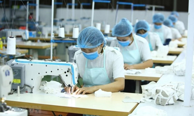 Chốt phương án vận chuyển người lao động đến TP.HCM làm việc