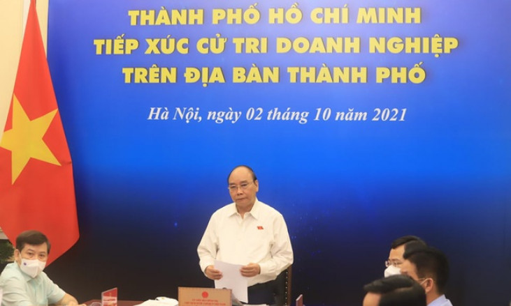 Chủ tịch nước tiếp xúc cử tri TPHCM