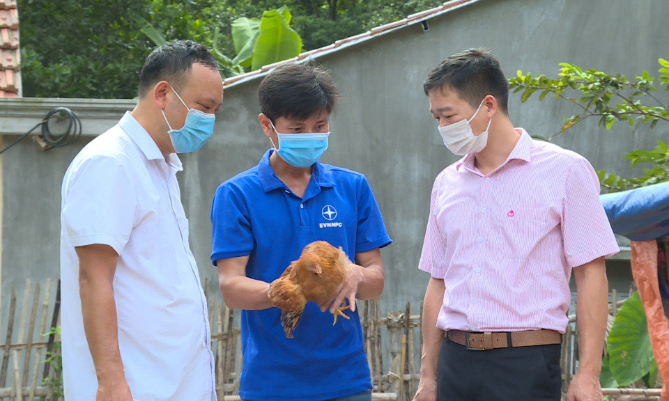 "Trợ lực" phát triển sản xuất cho người dân miền núi, hải đảo