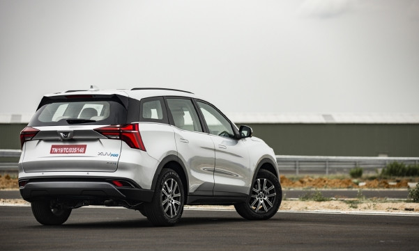 Mẫu xe 'so kè' với Mitsubishi Xpander ra mắt: Giá rẻ ngang VinFast Fadil, trang bị ngập tràn