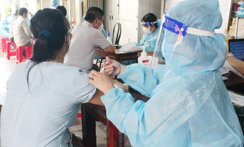 Chống dịch chưa tốt, 4 cán bộ ở Đồng Nai bị thôi chức