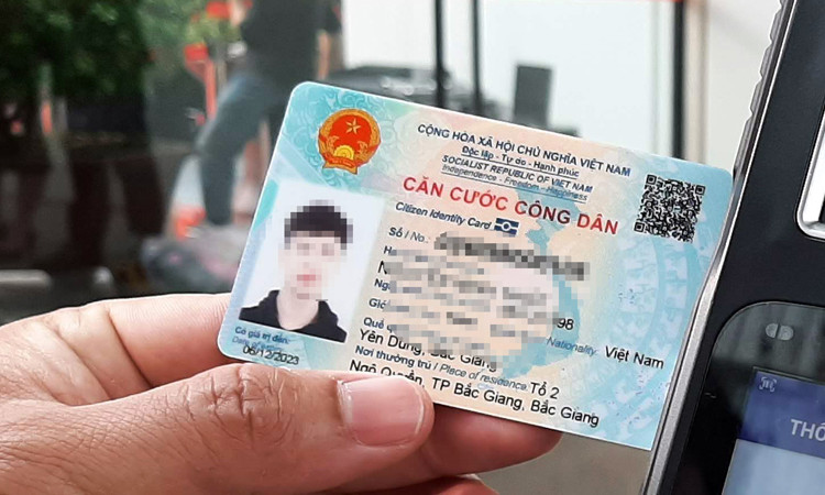 Cách tra cứu thông tin tiêm vaccine COVID-19 trên thẻ CCCD gắn chip