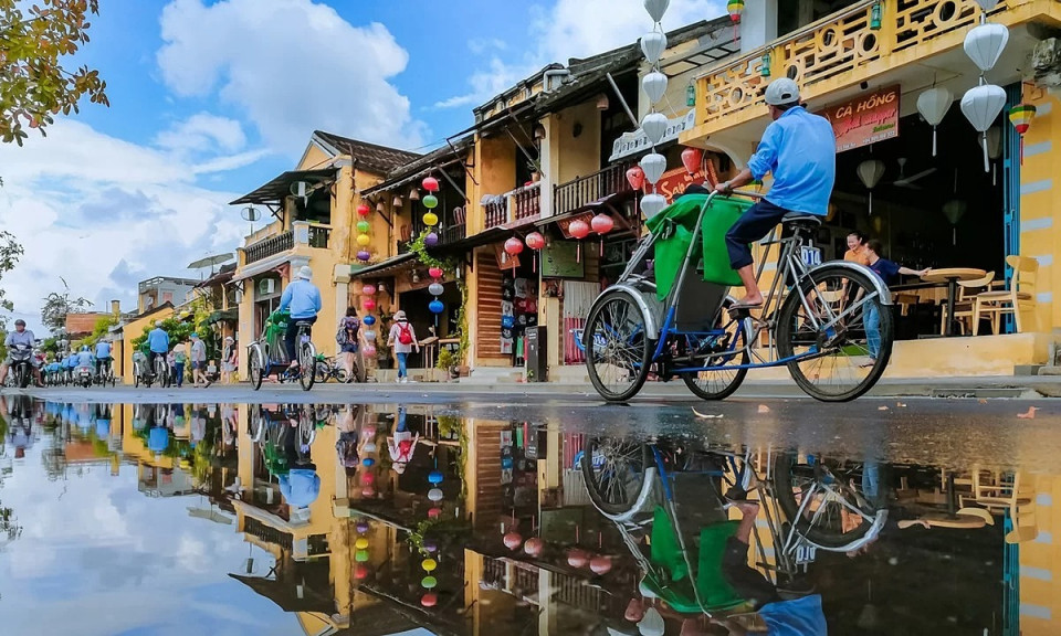 Viet Nam plans to fully reopen borders to foreign visitors from June 2022