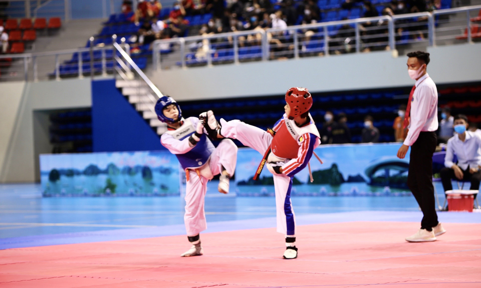 Đại hội TDTT tỉnh Quảng Ninh lần thứ IX: Khai mạc giải Taekwondo và Pencak Silat