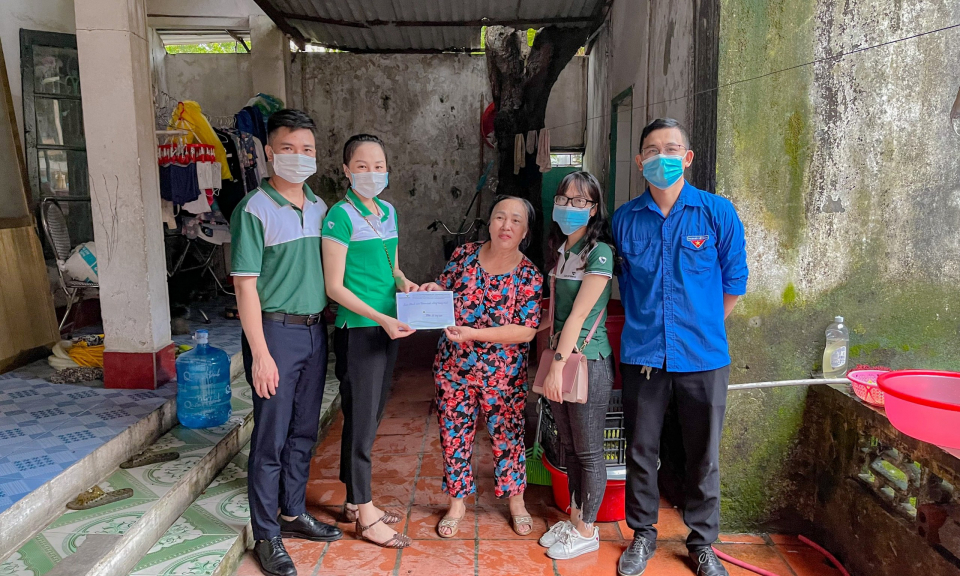 Nâng cao chất lượng phát triển đảng viên tại một chi bộ Ngân hàng