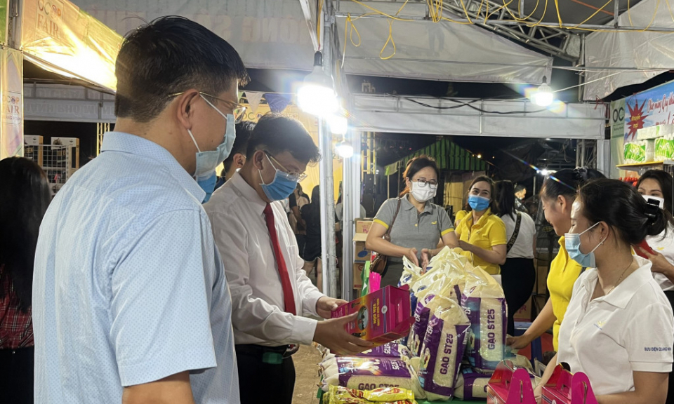 Quang Ninh agro-fishery products consumption week 2021 held in Hai Ha 