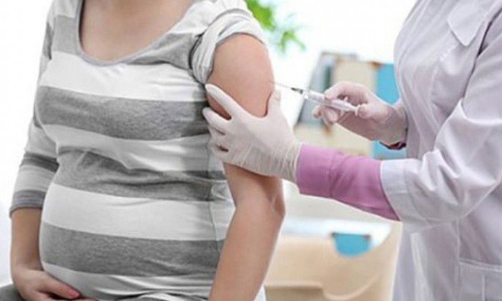 Tiêm vaccine để phòng tránh bệnh cảm cúm trong thời điểm giao mùa