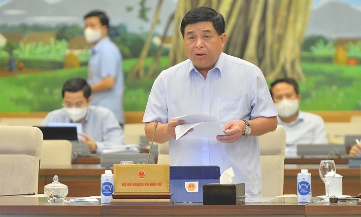 Legislators debate draft resolutions on development of Hai Phong, Nghe An, Thua Thien-Hue