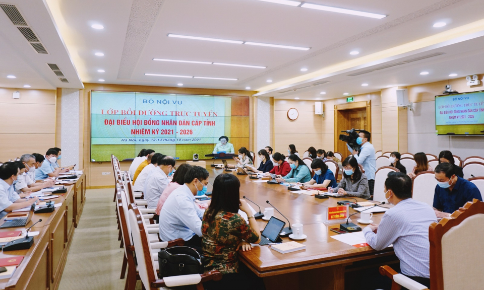 Khai mạc lớp Bồi dưỡng Đại biểu HĐND cấp tỉnh nhiệm kỳ 2021-2026