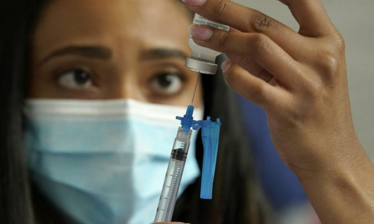 Liều thứ ba vaccine Moderna giúp tăng phản ứng miễn dịch