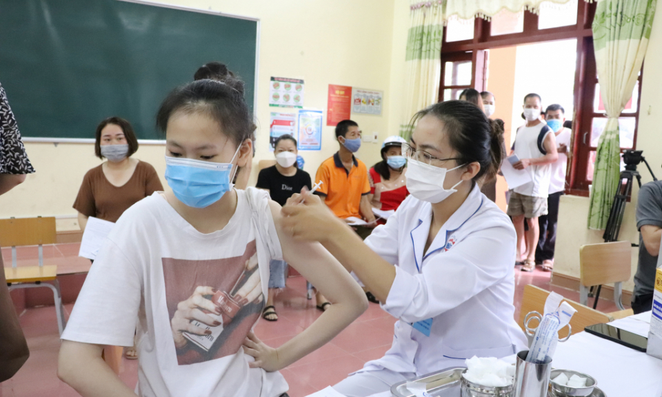 Sẵn sàng tiêm vắc xin phòng Covid-19 cho trẻ em