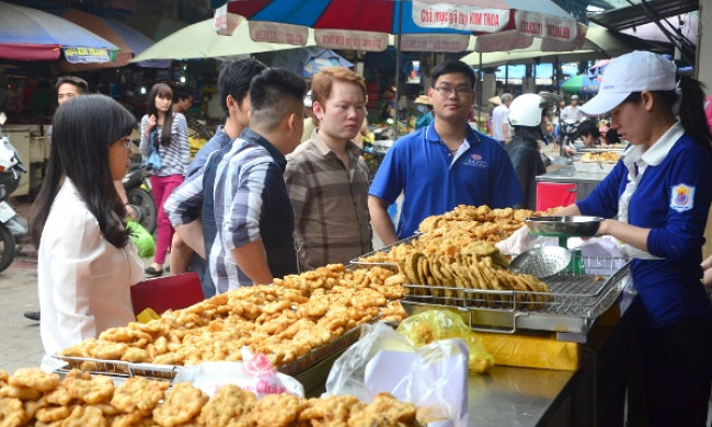 Ha Long hand-made squid paste: A delicacy of Quang Ninh province