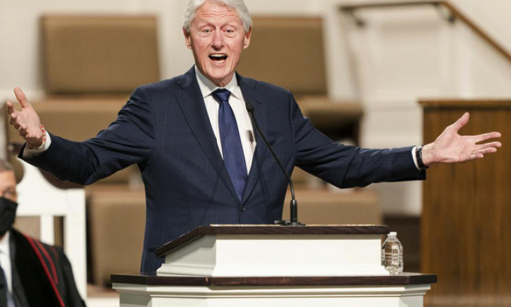 Cựu Tổng thống Mỹ Bill Clinton nhập viện điều trị bệnh nhiễm trùng máu