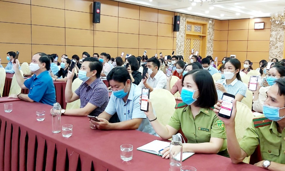 “Mềm hóa” tuyên truyền pháp luật cho người lao động