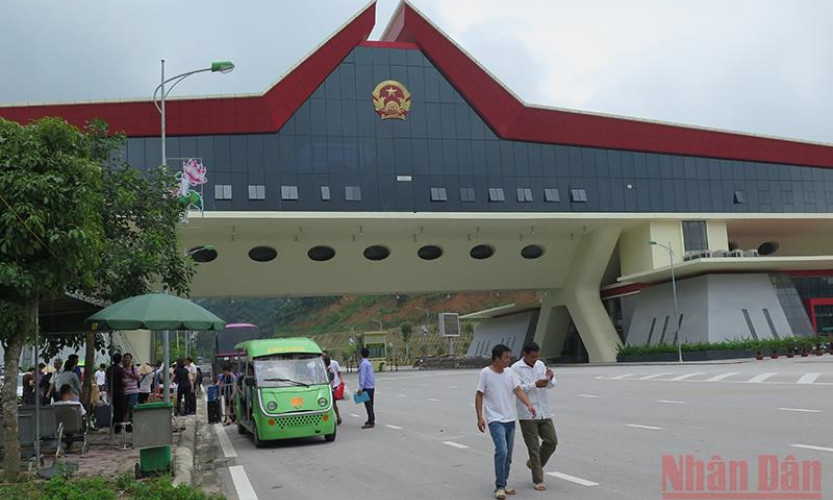 Lạng Sơn nỗ lực giữ vững “vùng xanh” đẩy mạnh phát triển du lịch