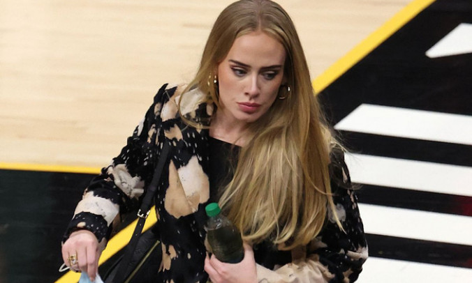Adele mở concert đặc biệt, kỉ niệm sự trở lại sau 6 năm tạm nghỉ