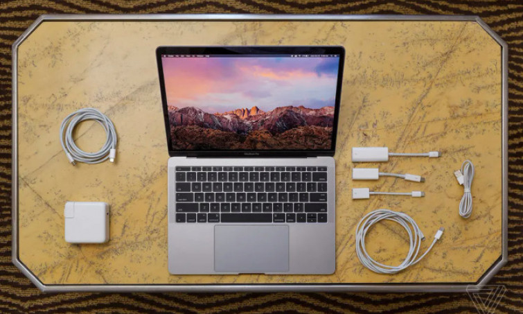 Apple ngầm nhận sai về tương lai laptop