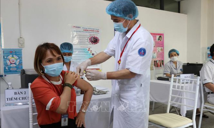 Khắc phục nguy cơ thiếu hụt lao động cục bộ ở một số ngành, vùng 