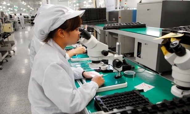 Vietnamese Government always creates best possible conditions for foreign firms, investors: FM spokesperson
