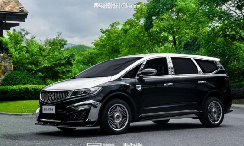 Đối thủ giá 332 triệu của Toyota Innova bất ngờ có thêm phiên bản mới, thiết kế đẹp như xe sang