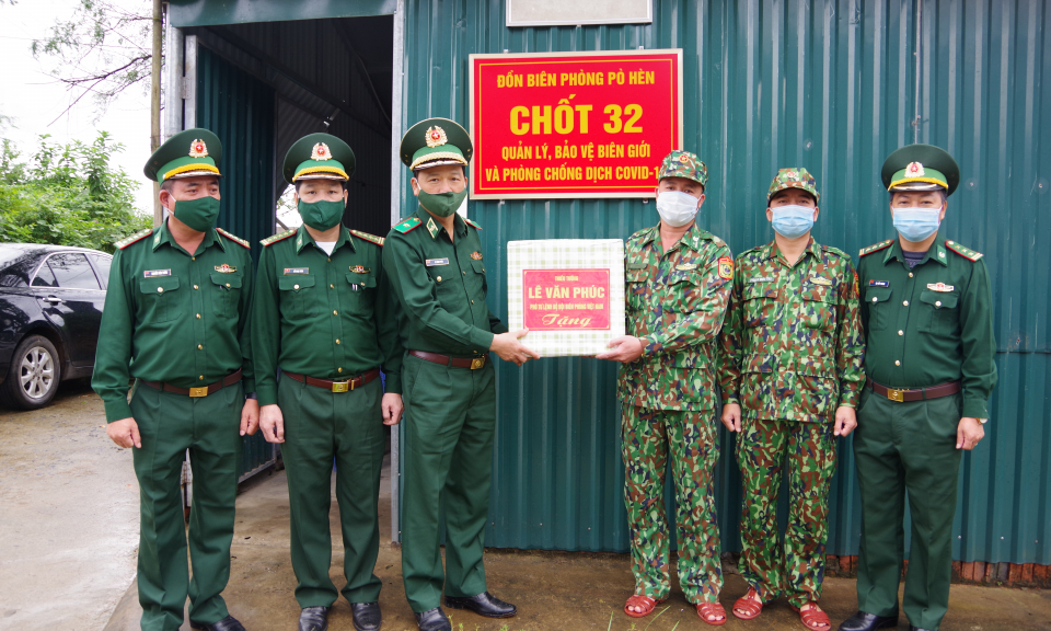 Phó Tư lệnh BĐBP Việt Nam kiểm tra công tác phòng, chống dịch Covid-19 tại tuyến biên giới tỉnh Quảng Ninh