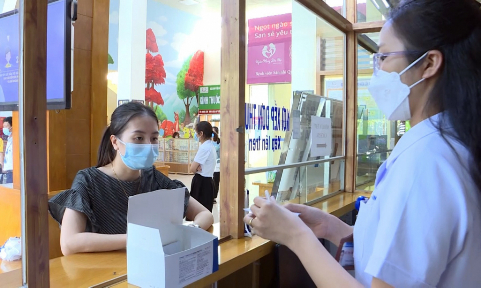 Người dân có thể tự mua test nhanh Covid-19 để thực hiện tại nhà