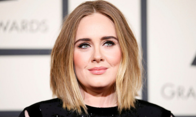 "Easy On Me" của Adele đứng đầu cả 3 BXH Billboard